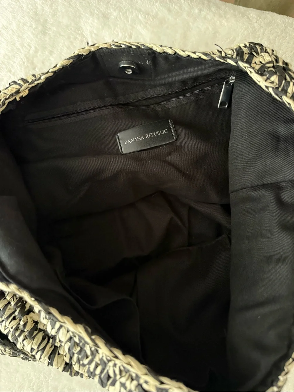 Banana Republic Black & Cream Woven Raffia Shoulder Bag